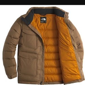 North Face Far Northern Jacket - Men’s Large